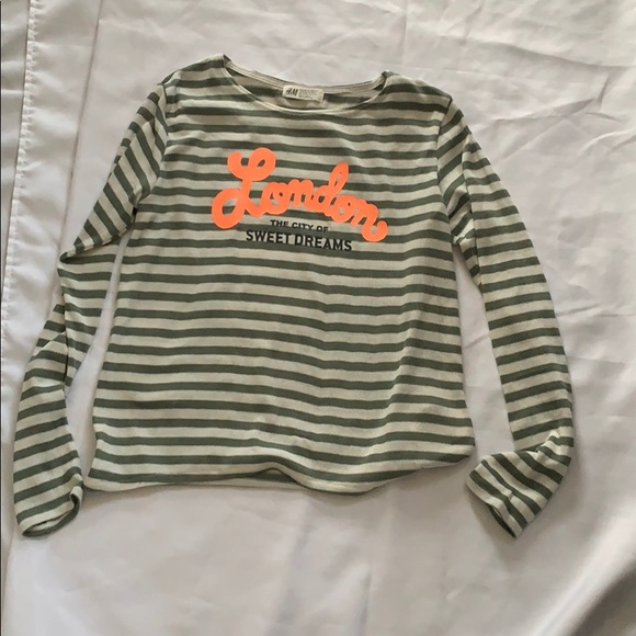 H&M sweater - Picture 1 of 3